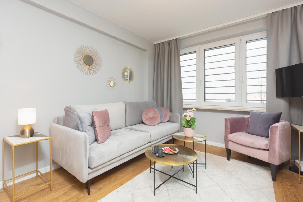 City Center Apartment Near The Vistula By Noclegi Renters Varşovia Exterior foto
